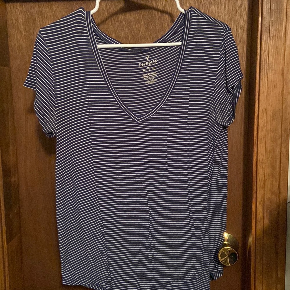 american eagle short sleeve tee